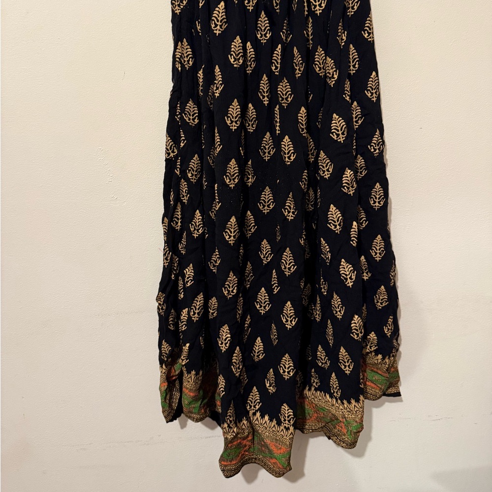 Elegant Black and Gold Women's Skirt